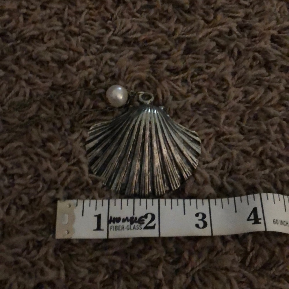 Shell necklace - Picture 5 of 7